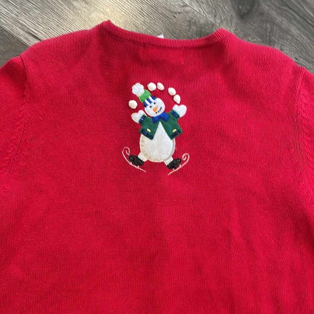 🎄Adorable button Christmas Sweater/cardigan.  Red sweater with snowmen, size L - Picture 8 of 9